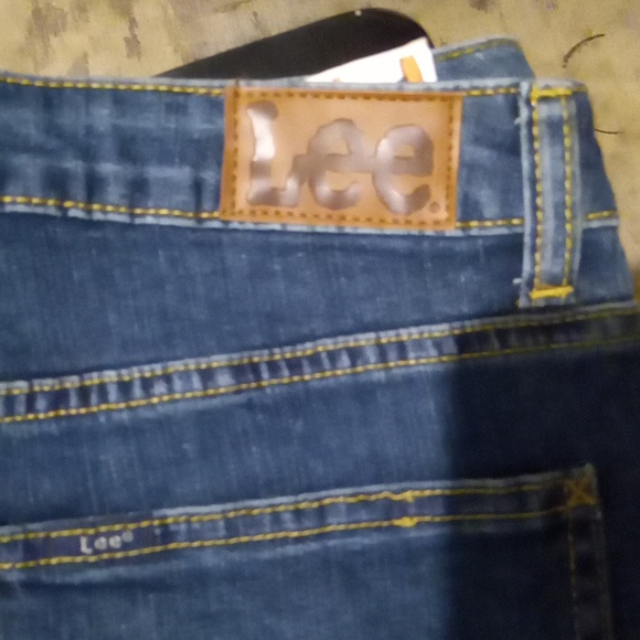 Lee Pants - Brand New Bermuda Lee Shorts